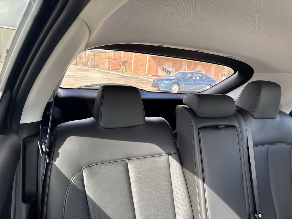 Used 2025 Hyundai Ioniq 5 SEL image 33