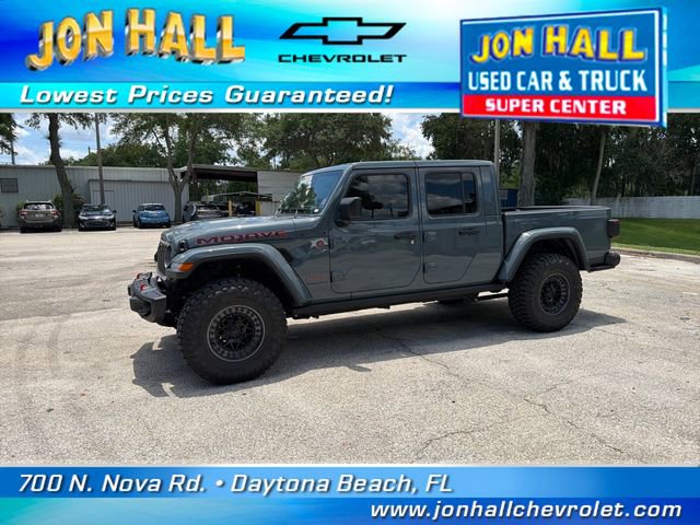Used 2025 Jeep Gladiator Mojave AWD/4WD image 3