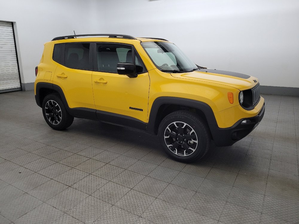Used 2023 Jeep Renegade Latitude image 11