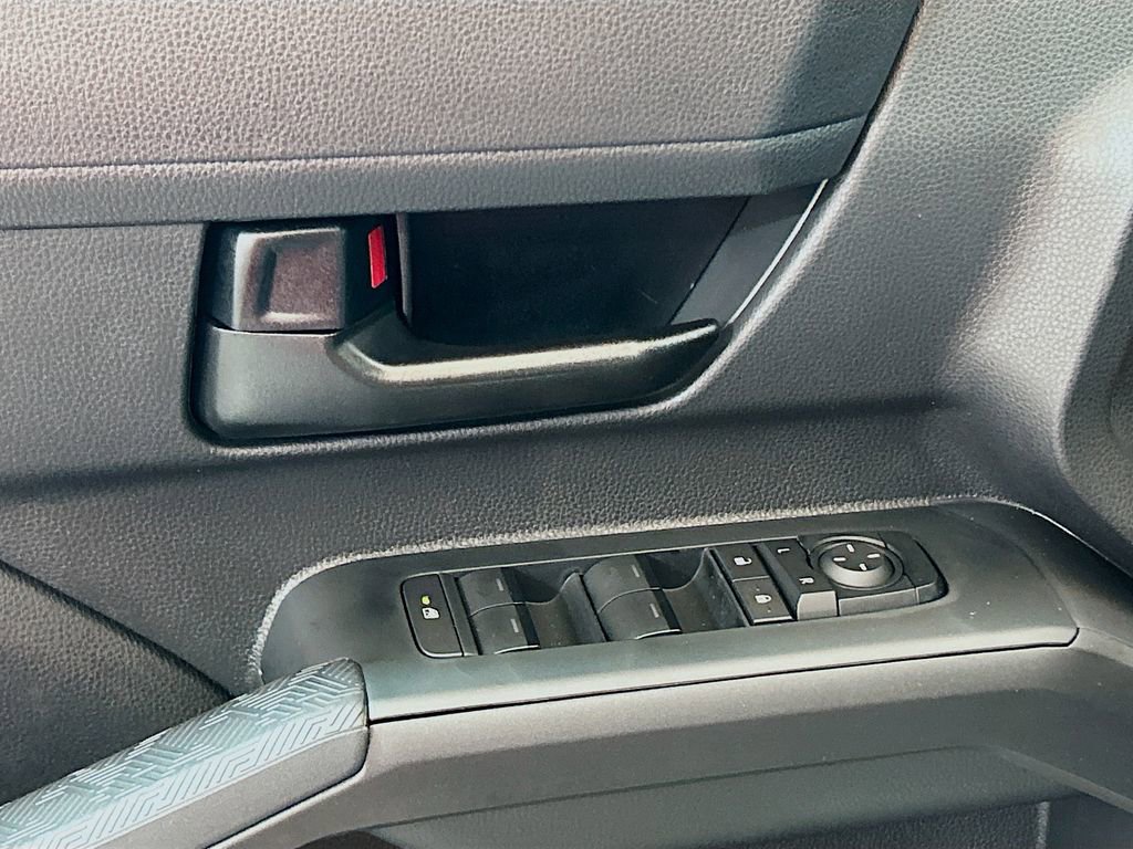 New 2025 Toyota Tacoma SR5 image 18