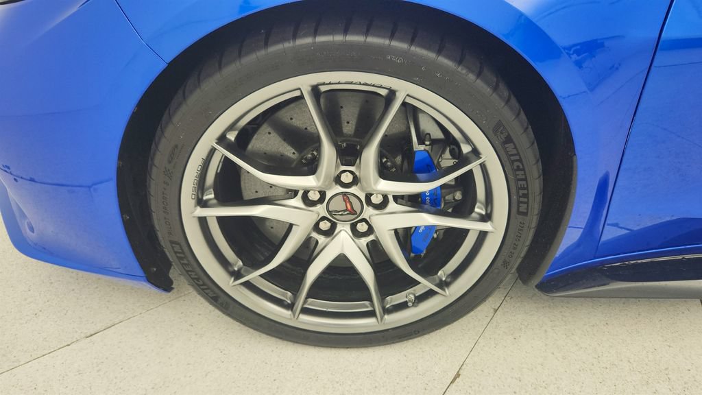 Used 2025 Chevrolet Corvette E-Ray AWD/4WD image 24