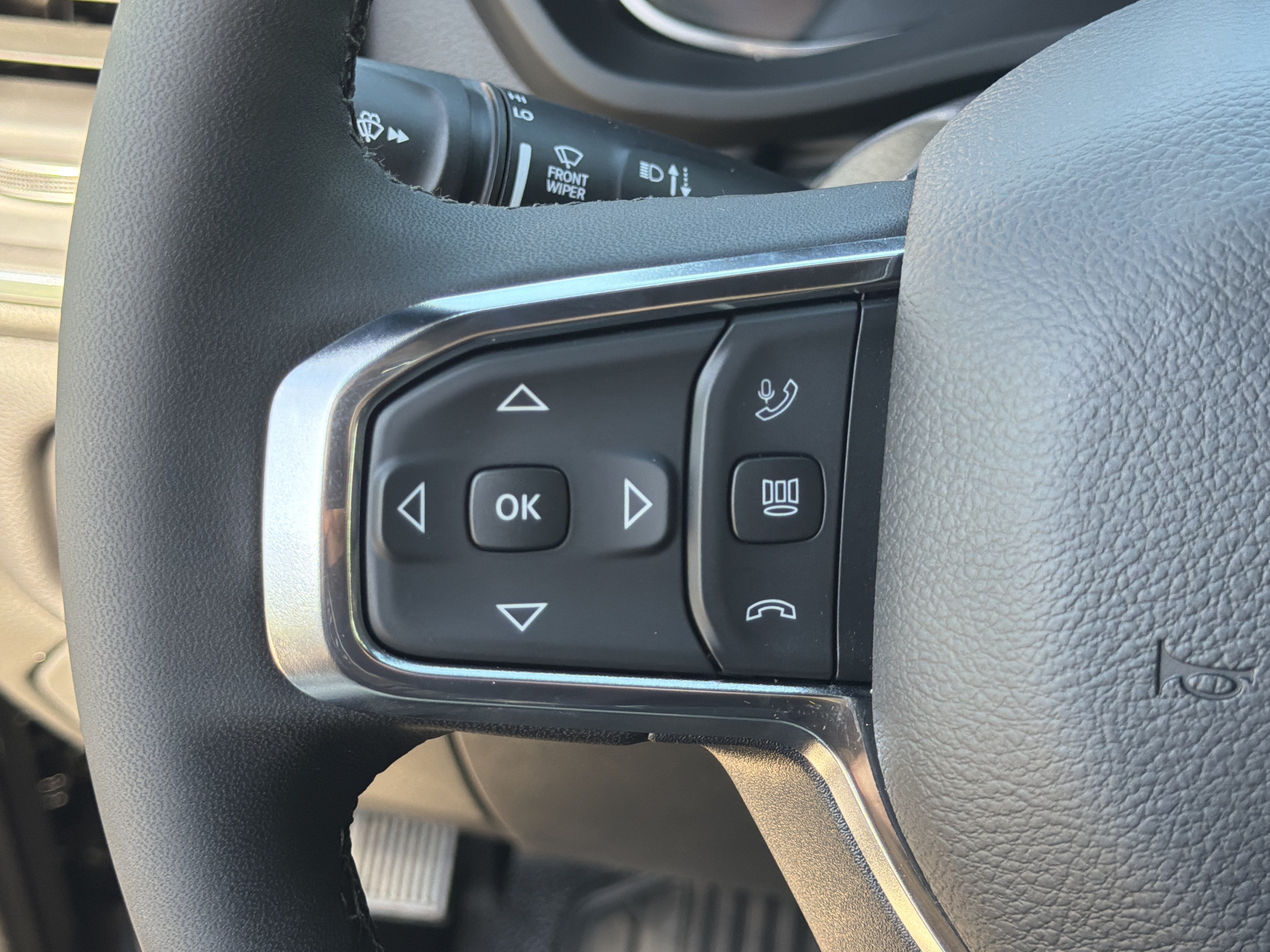 New 2027 RAM 5500 4x4 Crew Cab image 24