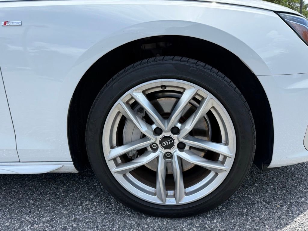 Used 2021 Audi A4 2.0T Premium w/ Convenience Package AWD/4WD image 7
