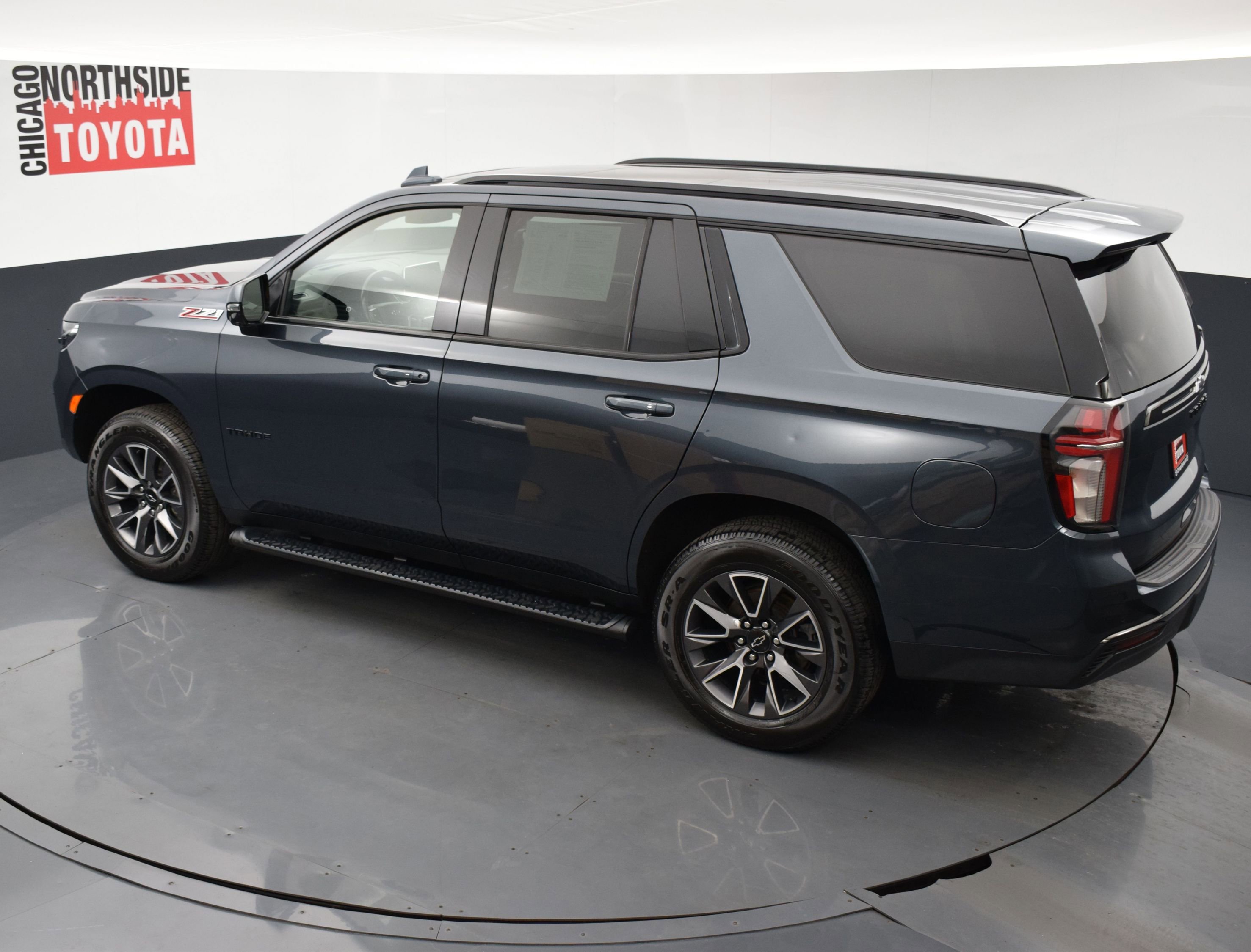 Used 2021 Chevrolet Tahoe Z71 w/ Z71 Signature Package AWD/4WD image 33