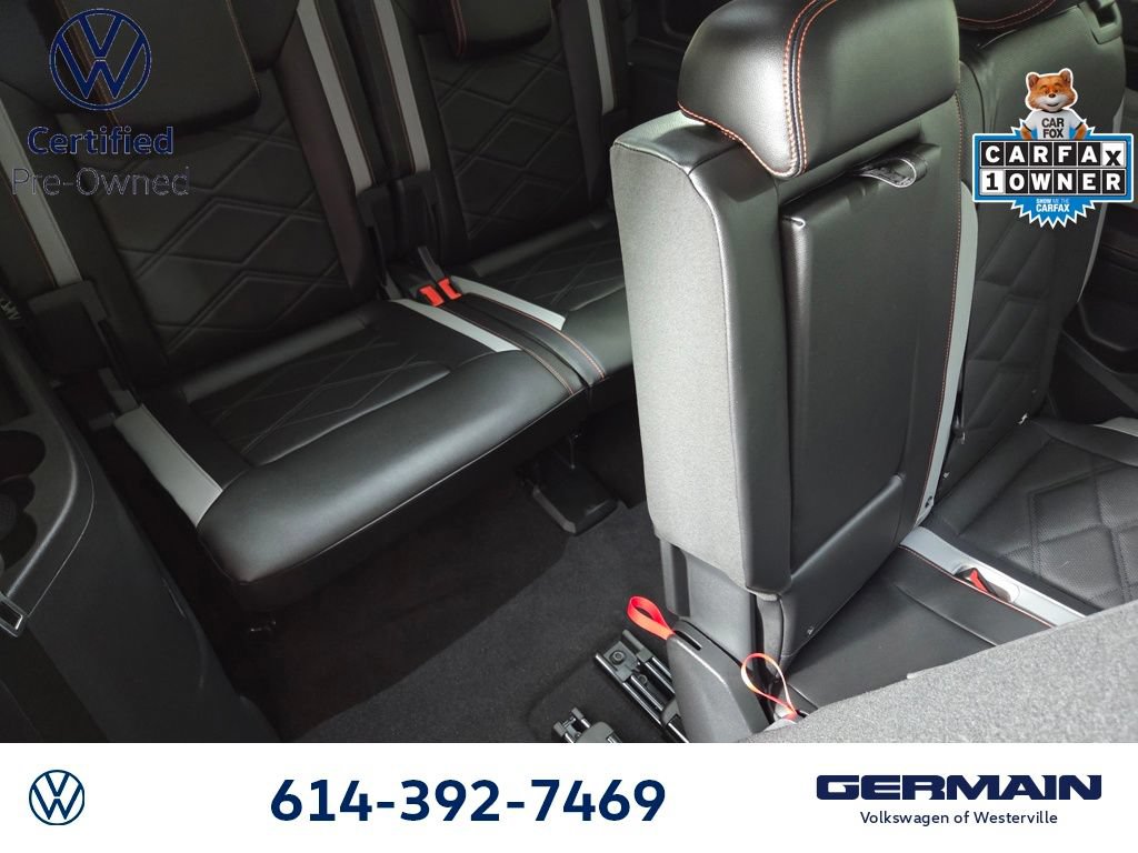 Certified 2024 Volkswagen Atlas Peak Edition SE AWD/4WD image 17