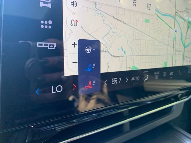 New 2025 Lincoln Nautilus Reserve image 22