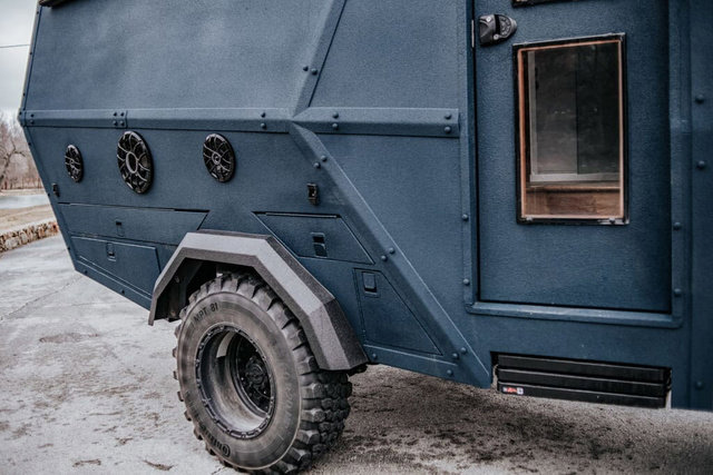 Used 2022 Ford F550 4x4 Crew Cab Super Duty w/ Power Equipment Group image 98