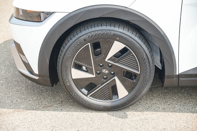 New 2026 Hyundai Ioniq 5 SEL RWD image 11
