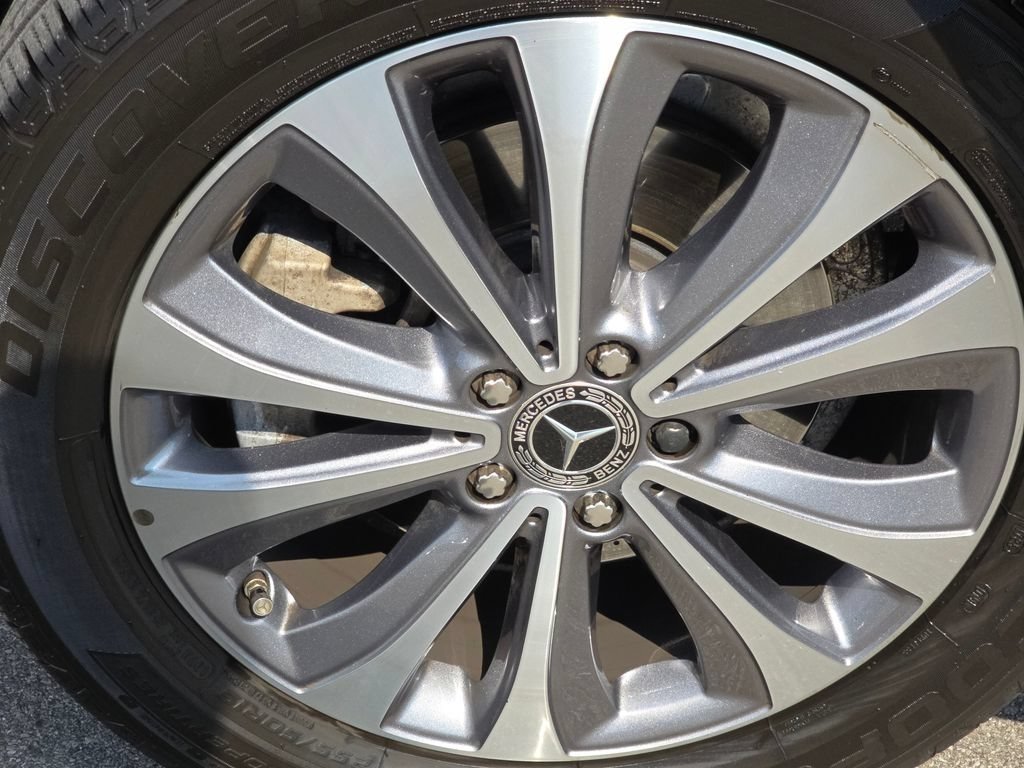 Used 2022 Mercedes-Benz GLE 350 4MATIC image 23