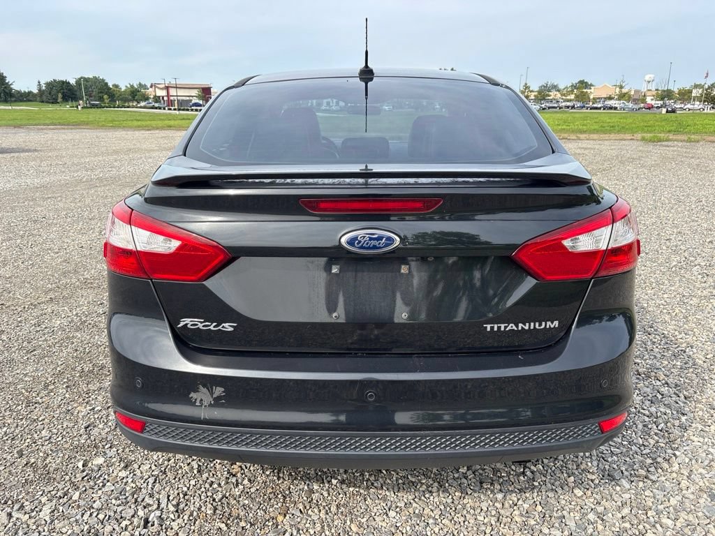 Used 2013 Ford Focus Titanium FWD image 10