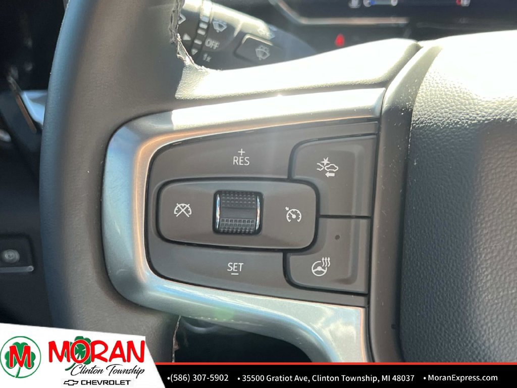 Certified 2025 Chevrolet Silverado 1500 RST AWD/4WD image 26