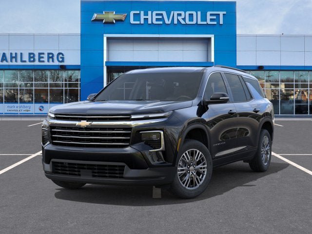 New 2026 Chevrolet Traverse LT w/ LPO, Floor Liner Package FWD image 6