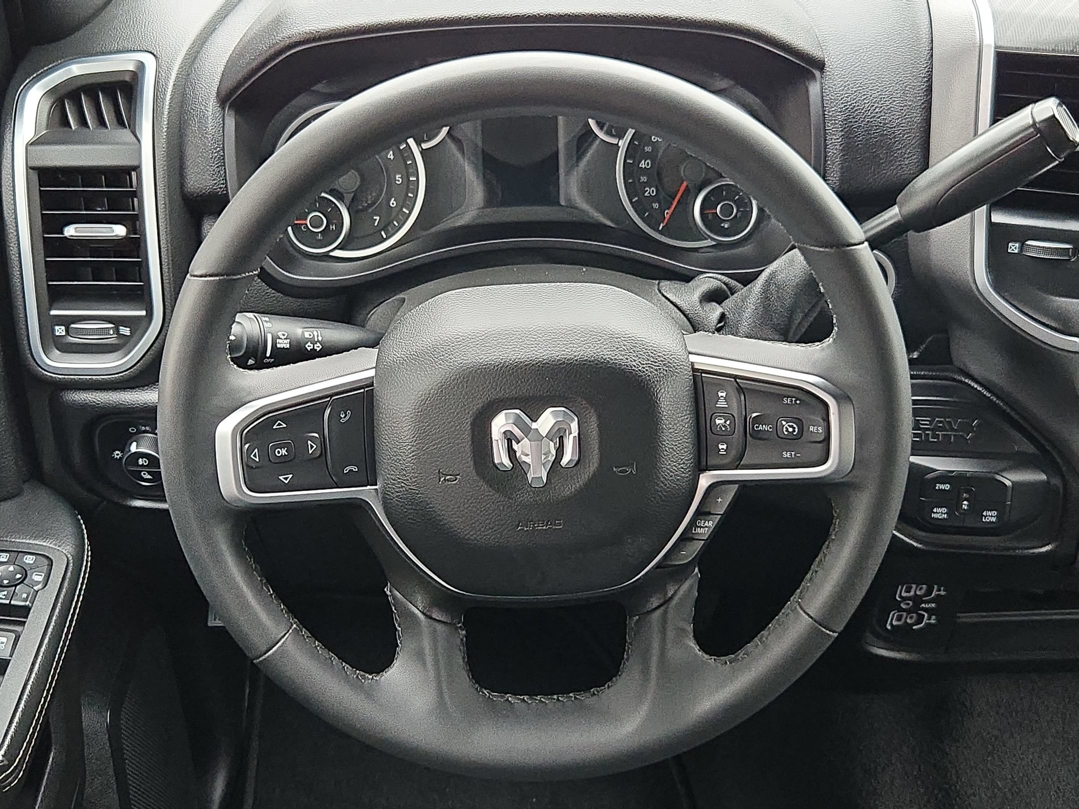 Used 2025 RAM 2500 Big Horn AWD/4WD image 26