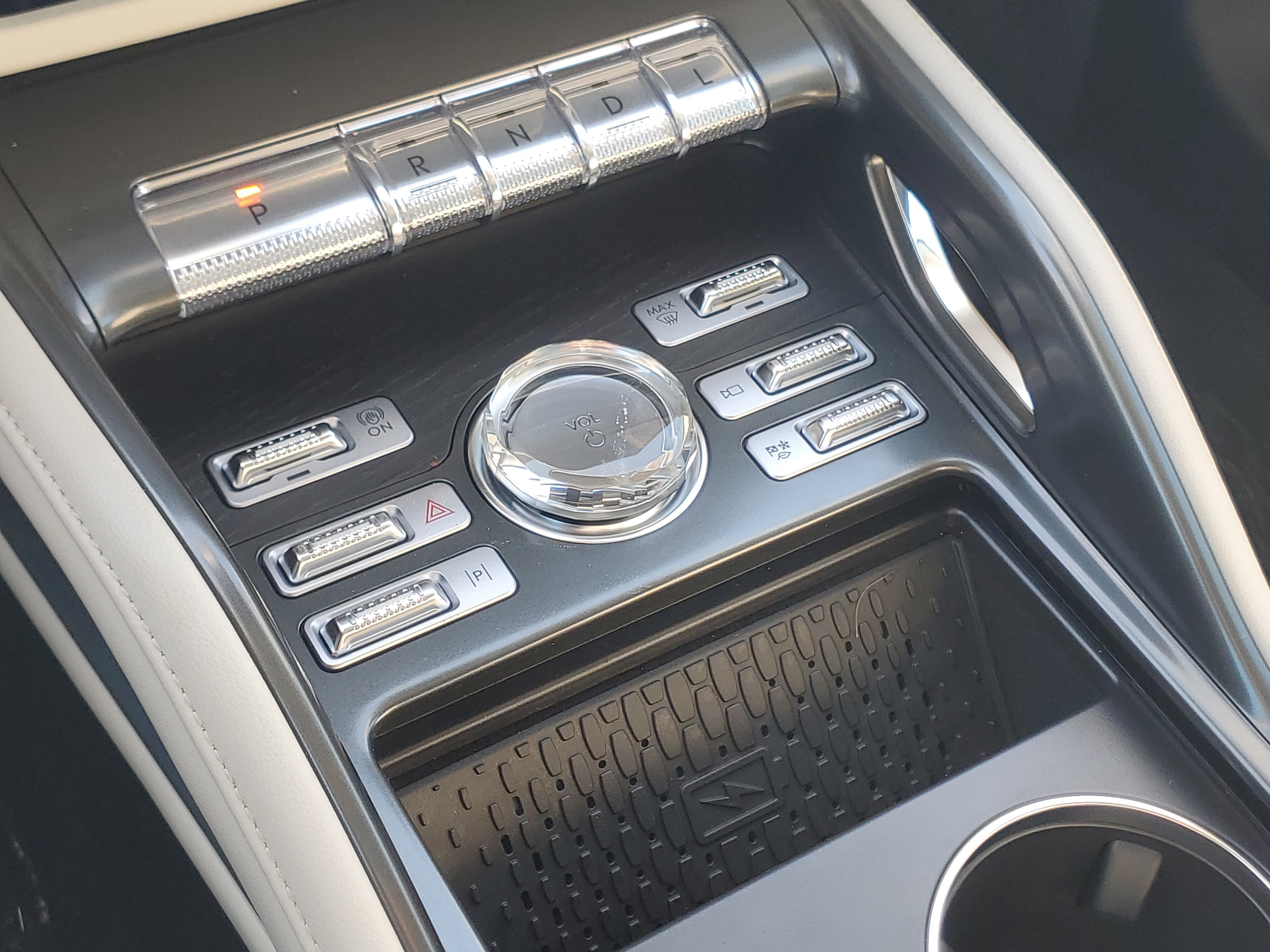 New 2026 Lincoln Nautilus Reserve w/ Jet Appearance Package image 25