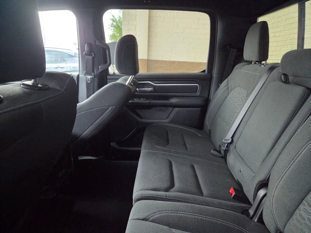 Used 2025 RAM 1500 Big Horn AWD/4WD image 5