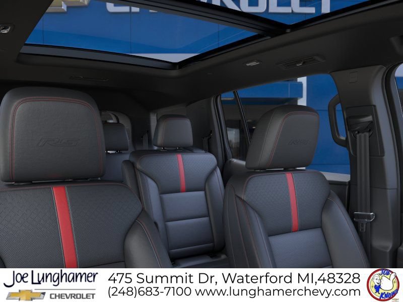 New 2027 Chevrolet Traverse RS w/ LPO, Floor Liner Package AWD/4WD image 24