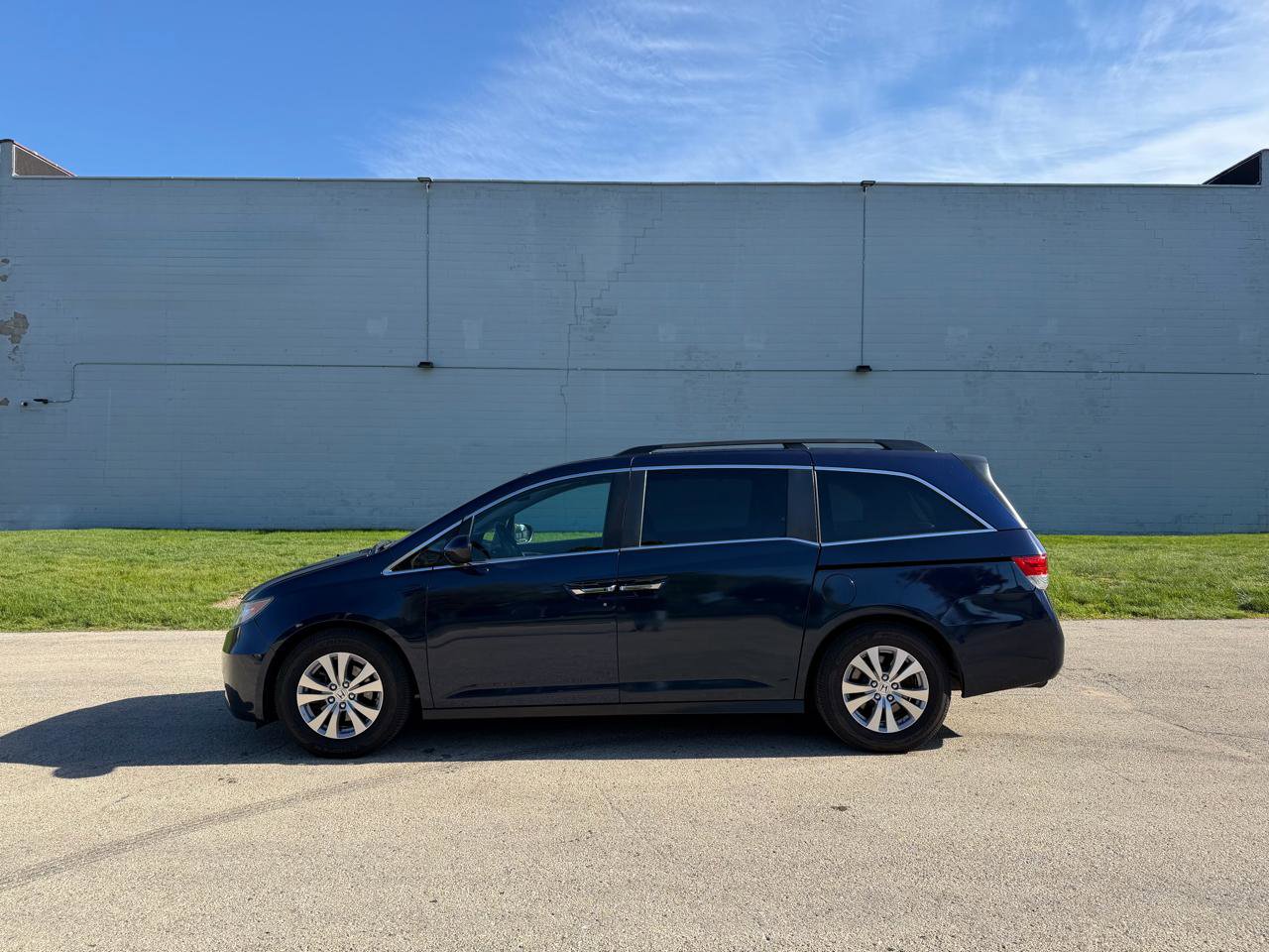 Used 2016 Honda Odyssey EX-L image 4