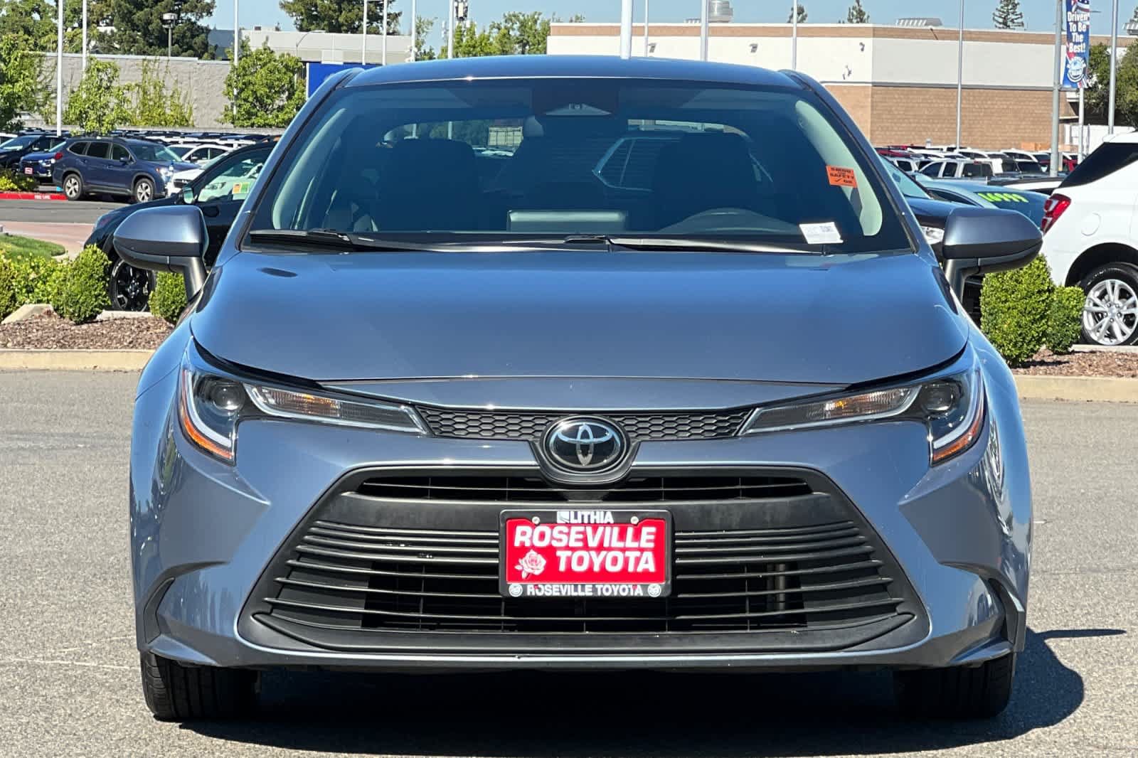 Used 2023 Toyota Corolla LE FWD image 10