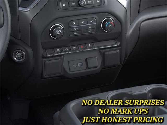 New 2026 Chevrolet Silverado 1500 Custom w/ LPO, Dark Essentials Package image 23