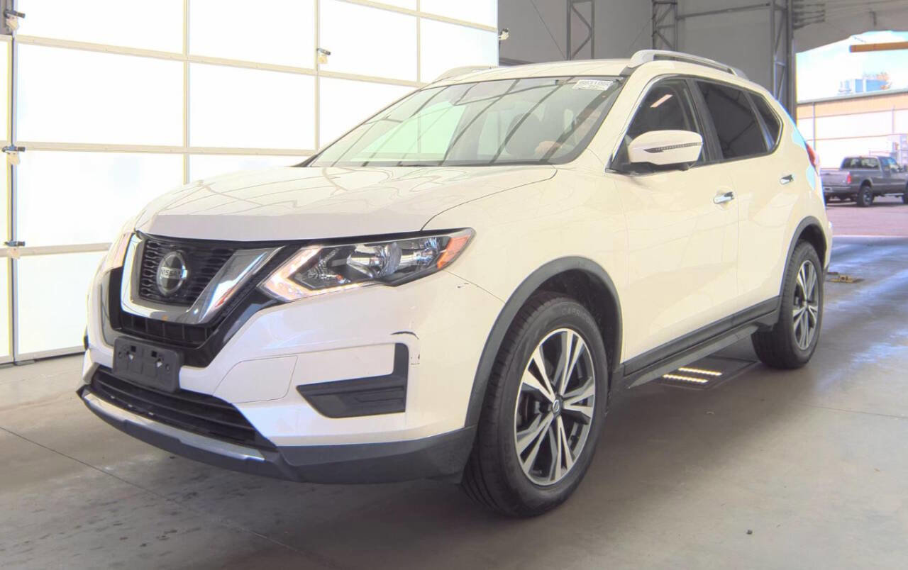 Used 2019 Nissan Rogue SV w/ Premium Package