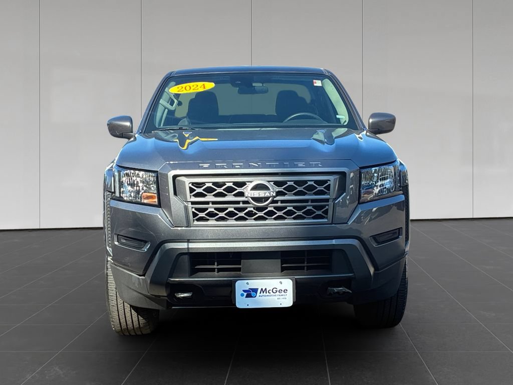 Used 2024 Nissan Frontier SV AWD/4WD image 8