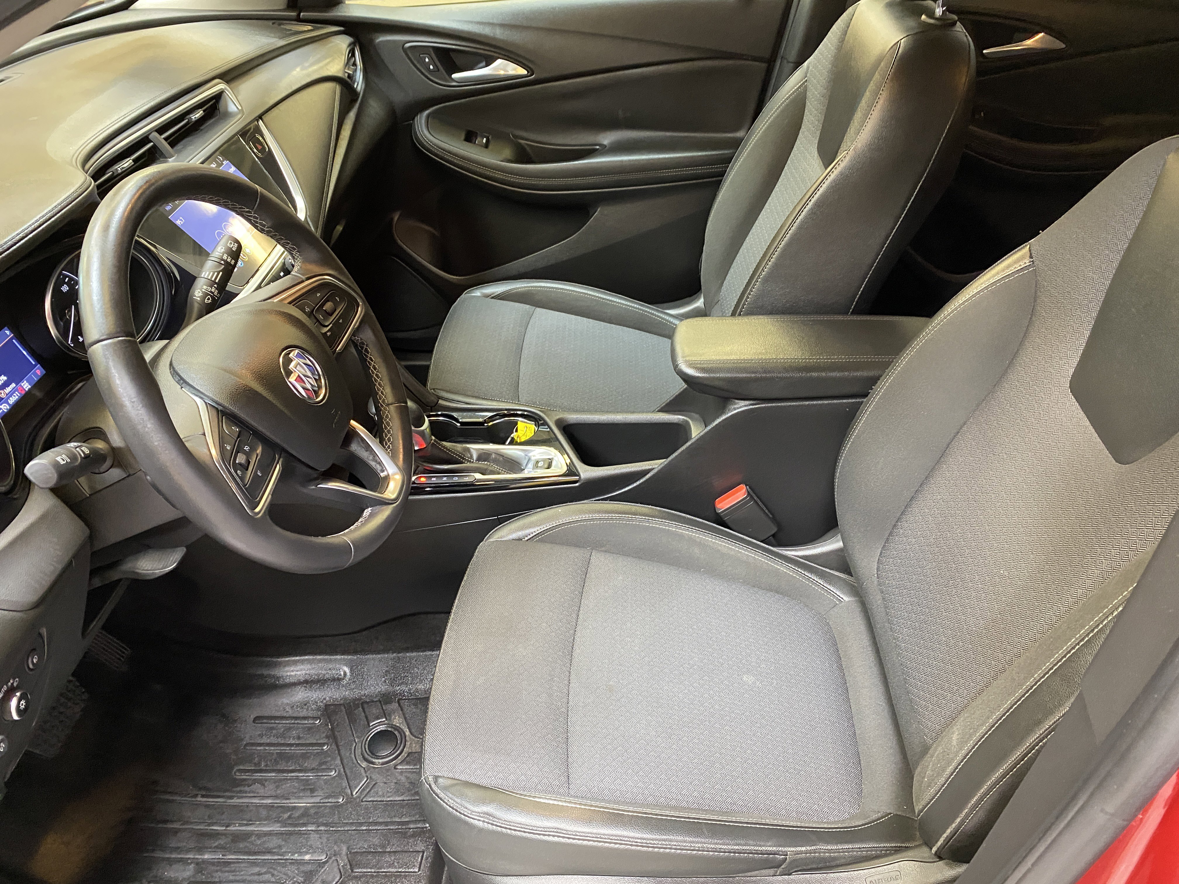 Used 2020 Buick Encore GX Select w/ Sport Touring Package image 19