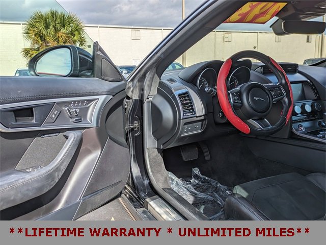 Used 2018 Jaguar F-TYPE Coupe image 14