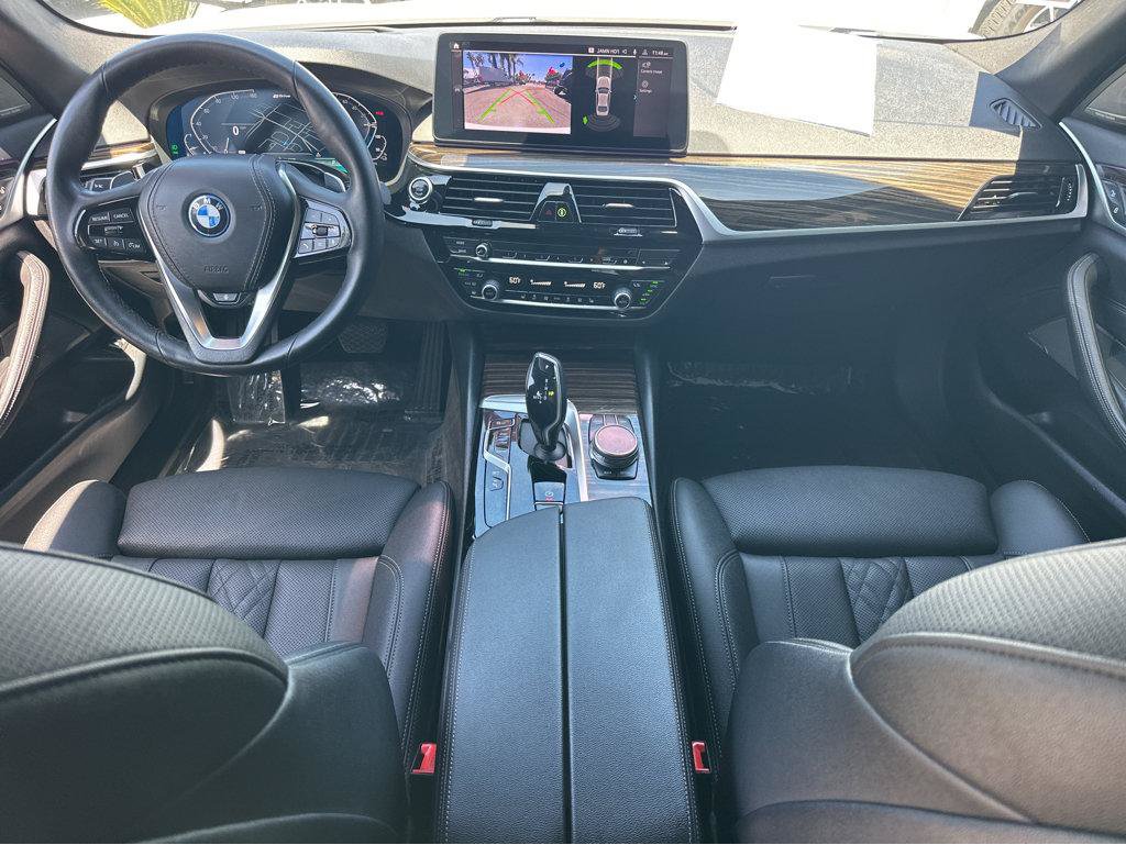 Used 2023 BMW 530e RWD image 4