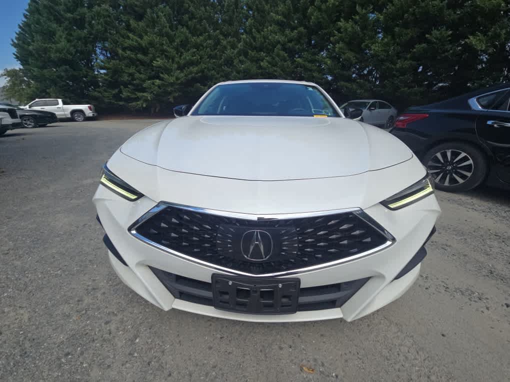 Used 2023 Acura TLX w/ Technology Package FWD image 4