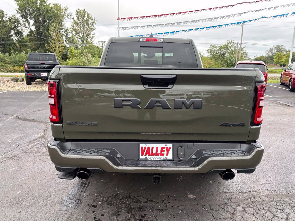 New 2026 RAM 1500 Laramie AWD/4WD image 6