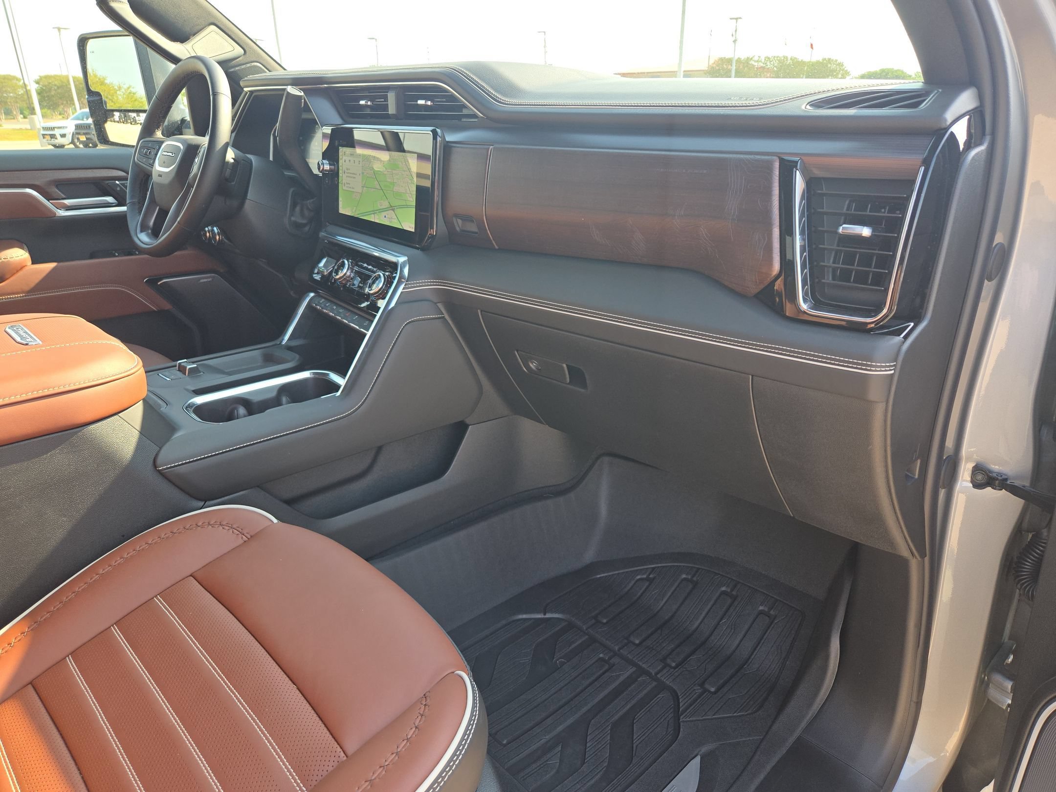 Used 2026 GMC Sierra 2500 Denali Ultimate AWD/4WD image 27