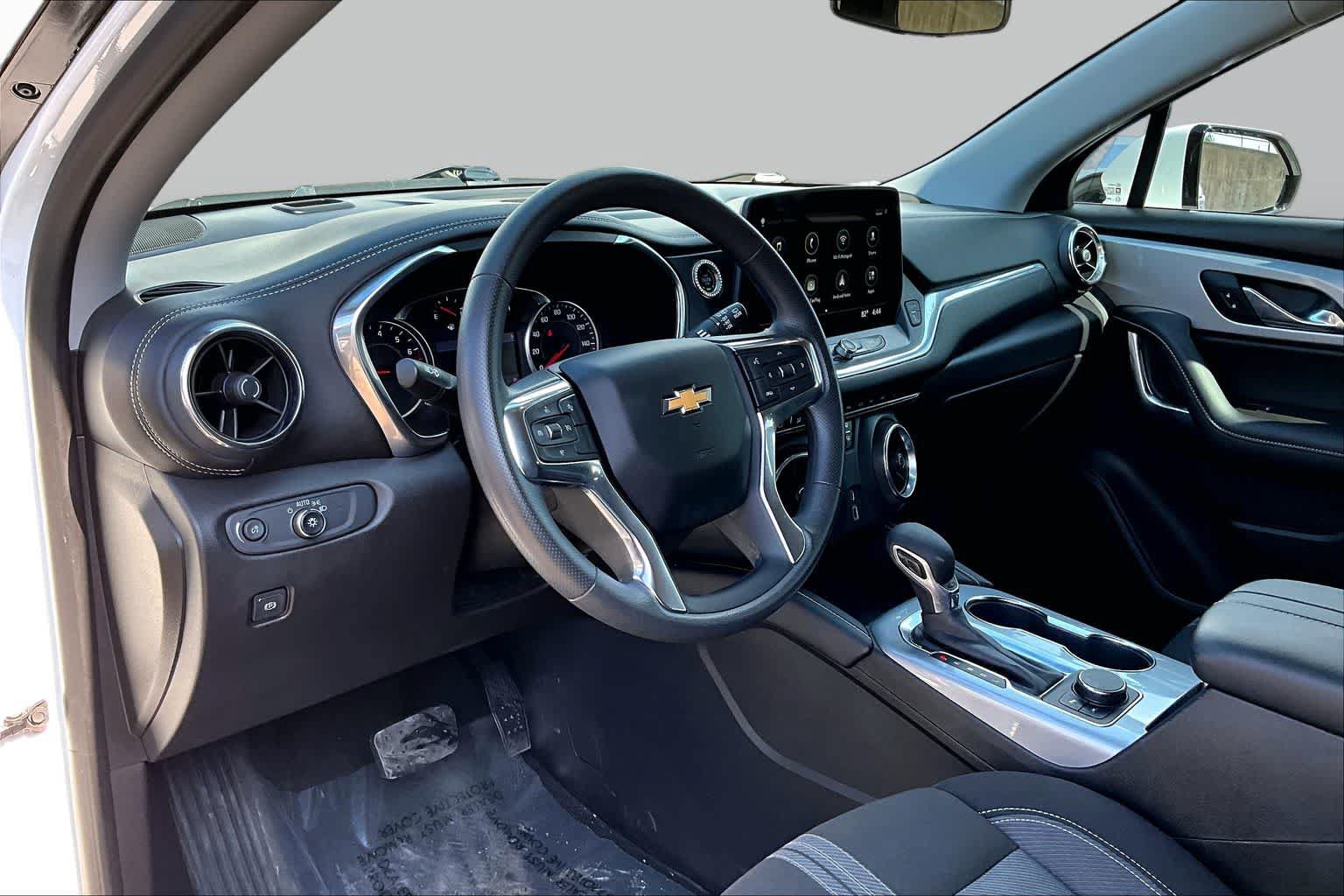 Used 2023 Chevrolet Blazer LT w/ Driver Confidence Package FWD image 18