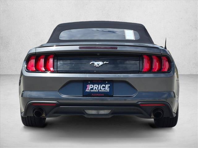 Used 2018 Ford Mustang Premium RWD image 6