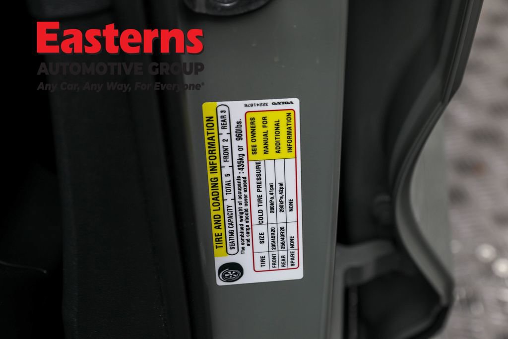 Used 2023 Volvo C40 P8 Recharge Plus w/ Climate Package image 58