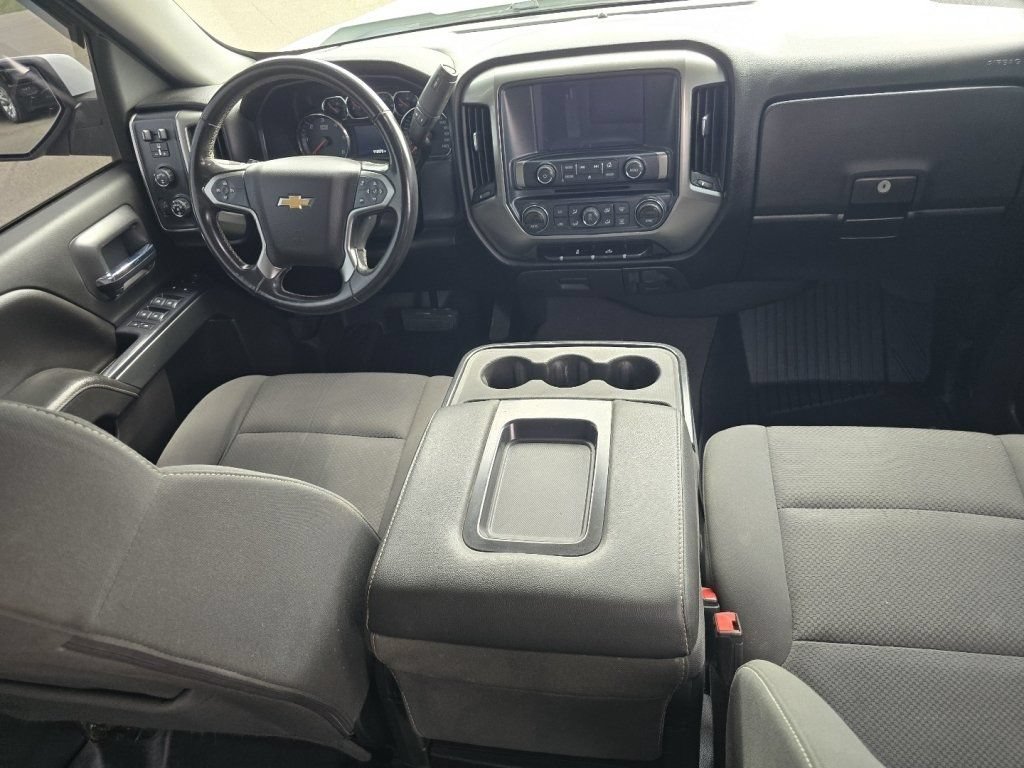 Used 2018 Chevrolet Silverado 1500 LT w/ All Star Edition AWD/4WD image 22