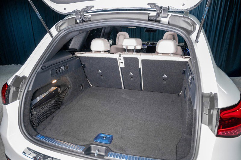 Certified 2026 Mercedes-Benz GLC 300 image 7