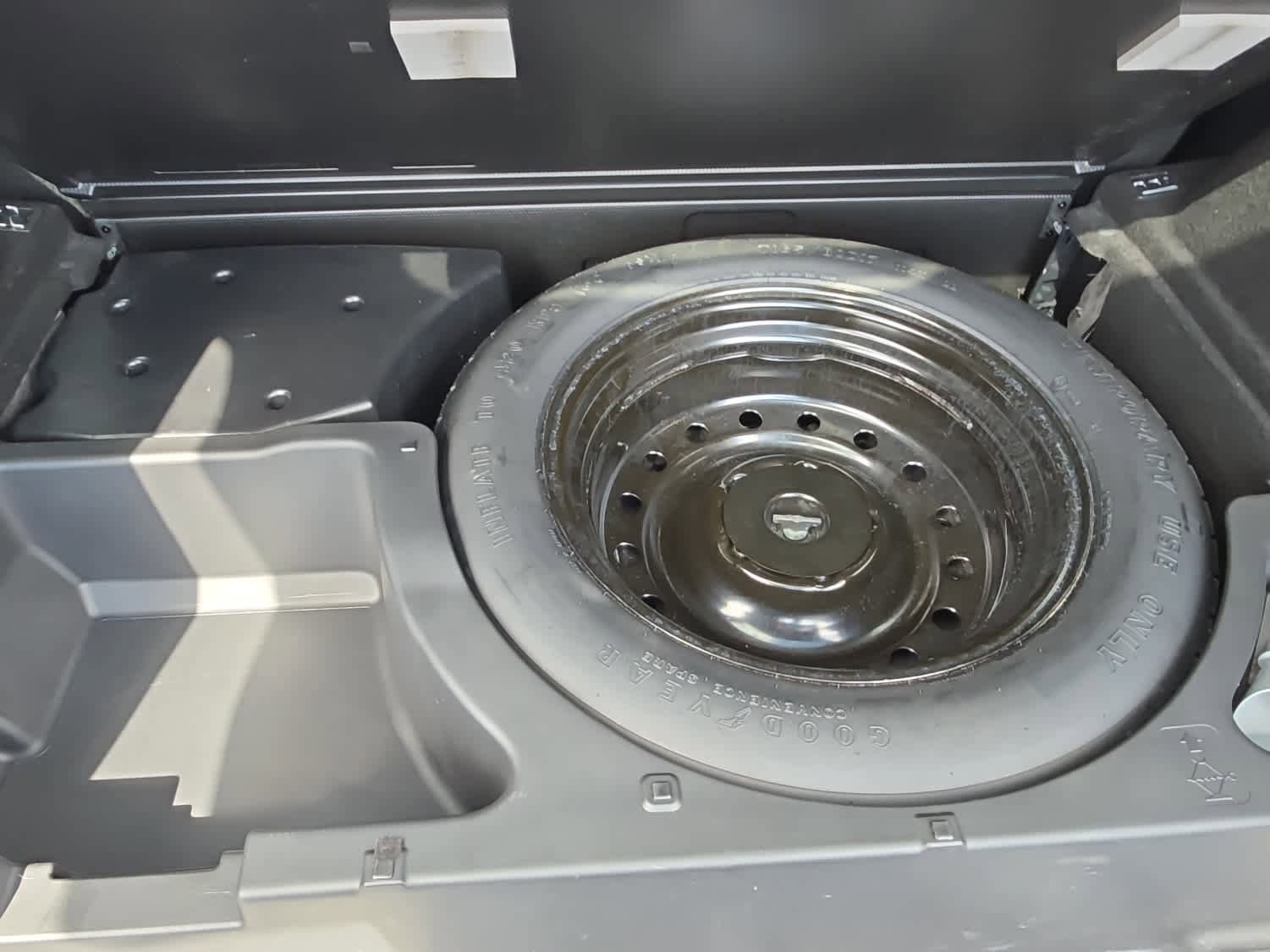 Used 2019 Honda Passport Sport image 17