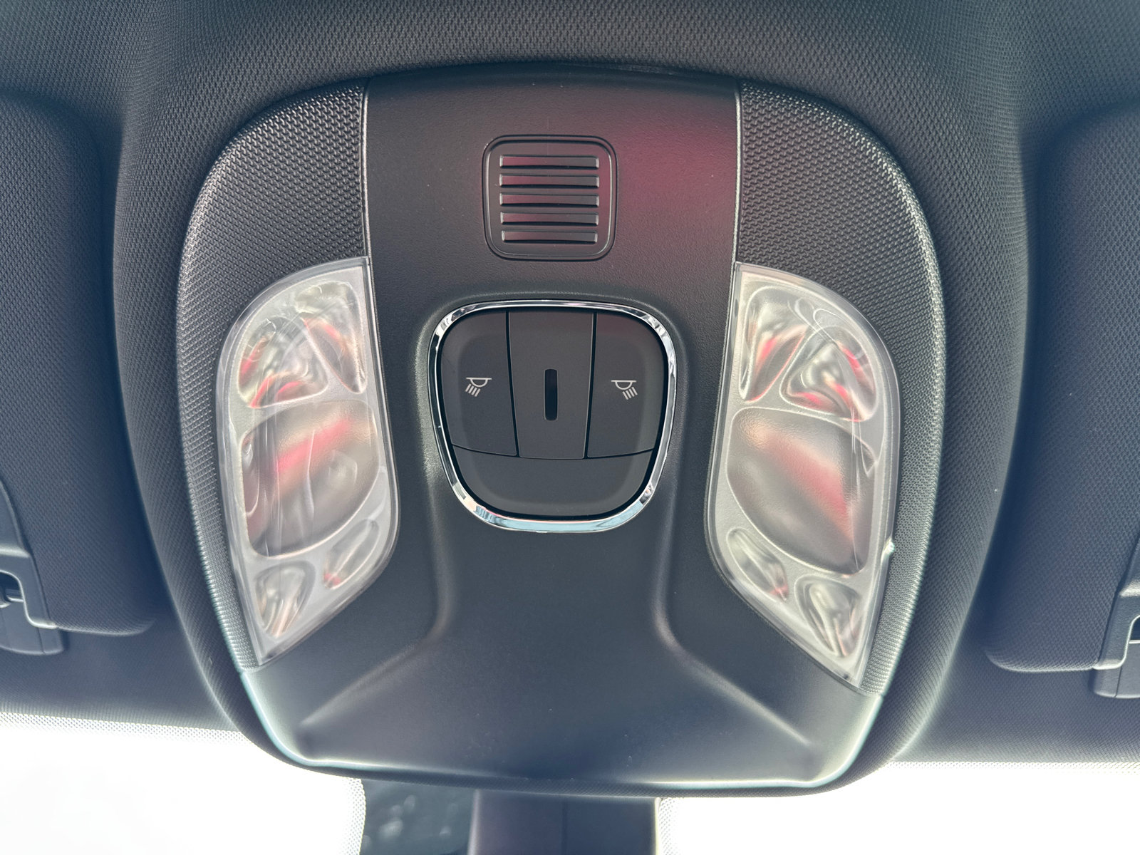 New 2026 Jeep Compass Latitude AWD/4WD image 10