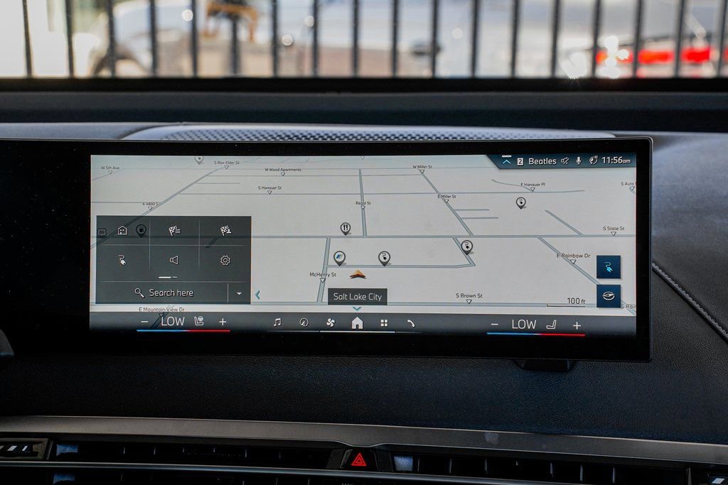 Used 2025 BMW iX xDrive50 w/ Premium Package image 14