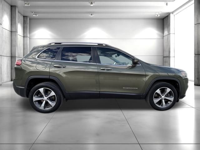 Used 2019 Jeep Cherokee Limited image 8