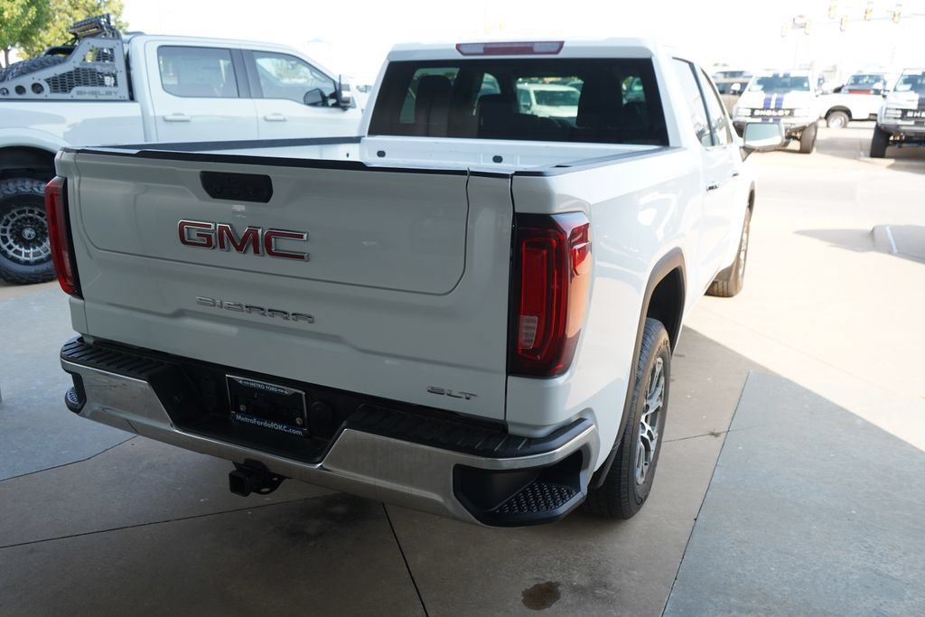 Used 2025 GMC Sierra 1500 SLT RWD image 10