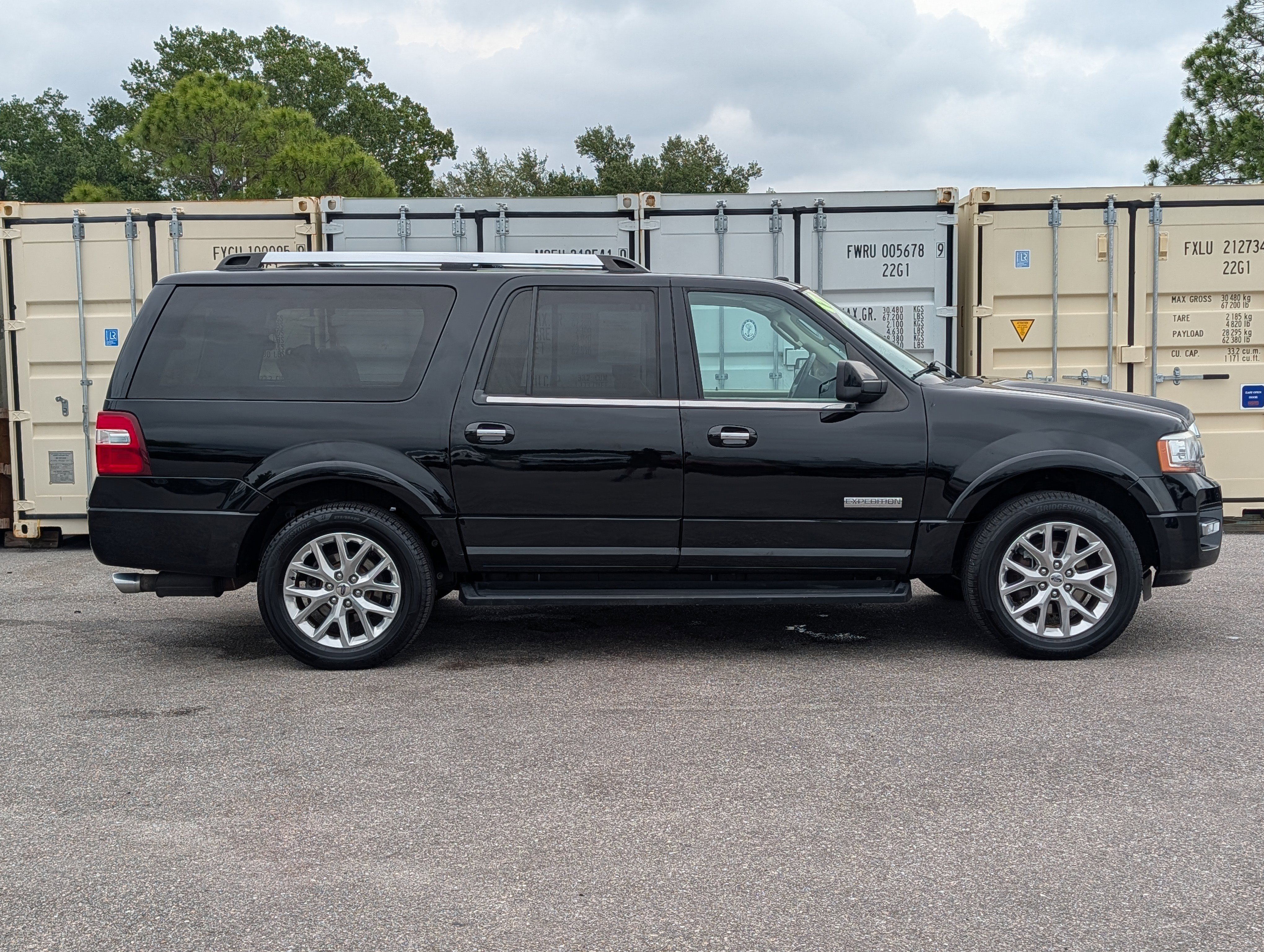 Used 2017 Ford Expedition EL Limited RWD video 3
