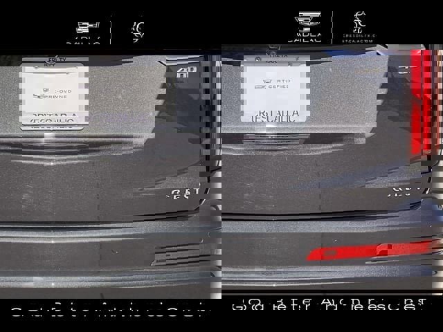 Certified 2023 Cadillac XT6 Premium Luxury w/ LPO, Floor Liner Package image 7