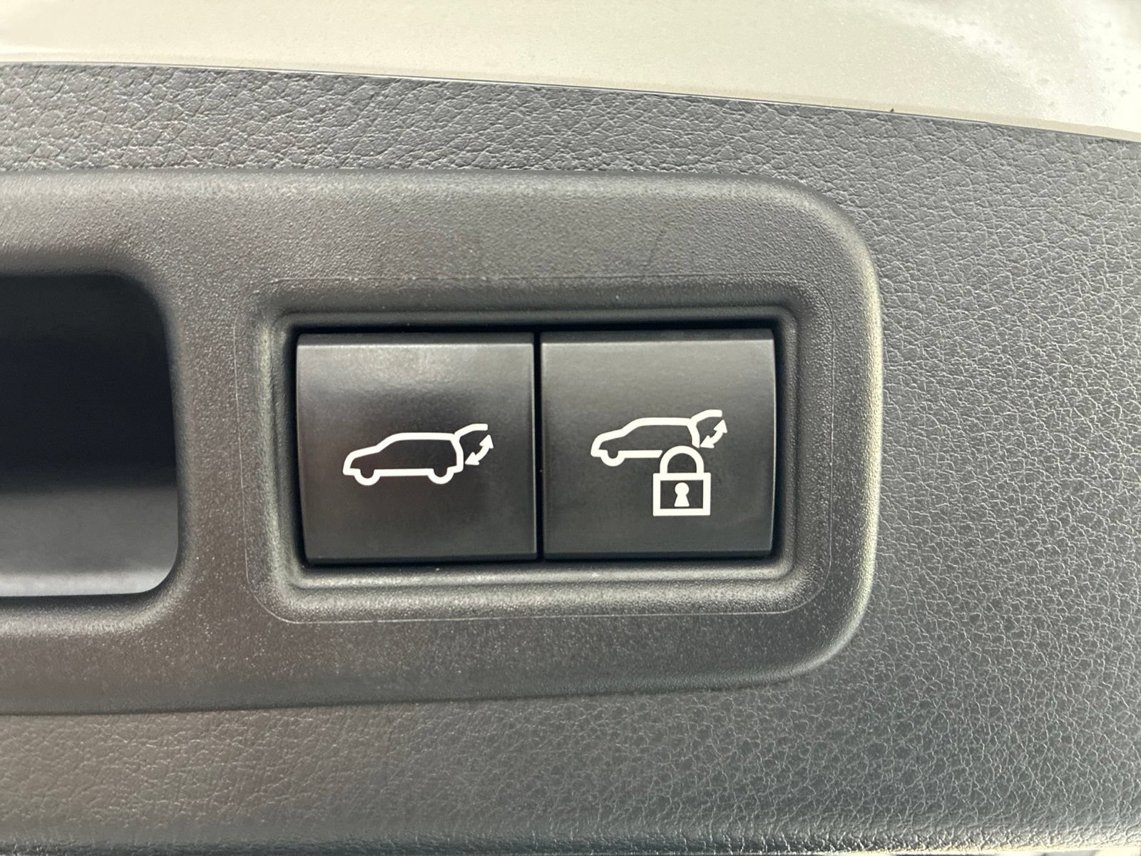 Used 2024 Lexus RX 350 AWD image 12