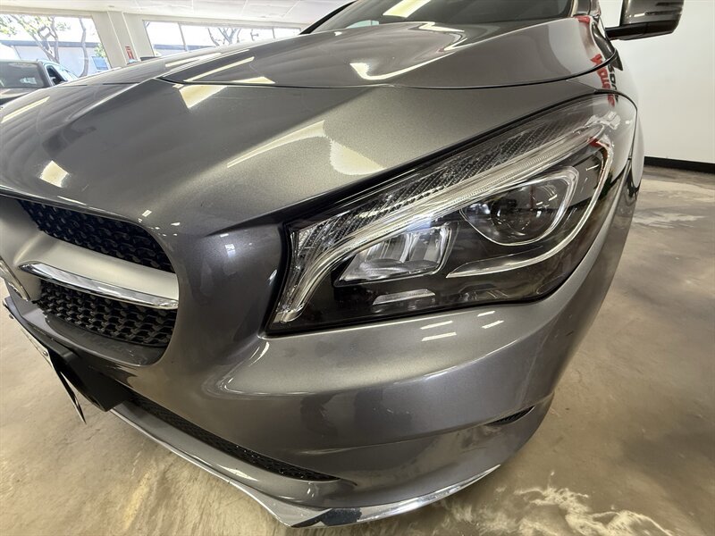 Used 2018 Mercedes-Benz CLA 250 image 12