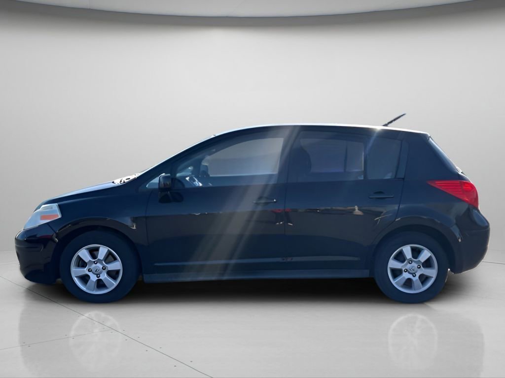 Used 2009 Nissan Versa SL image 8