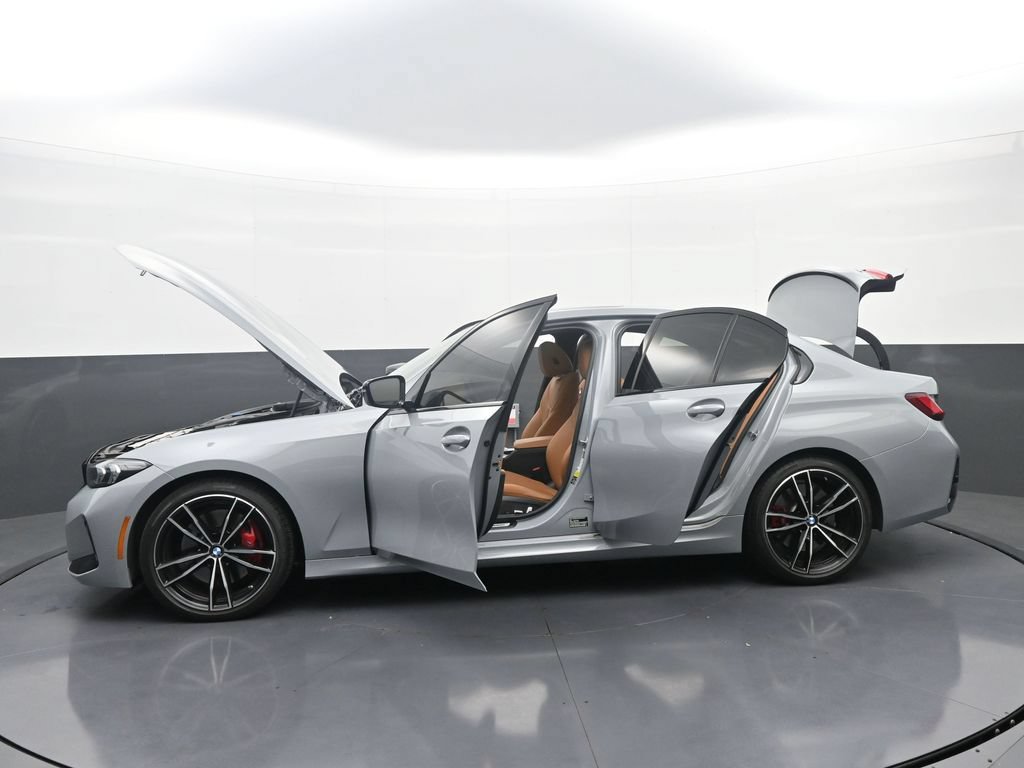 Used 2023 BMW 330i xDrive Sedan w/ M Sport Package AWD/4WD image 40