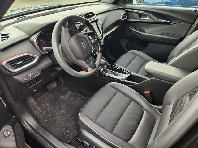 Used 2022 Chevrolet TrailBlazer RS w/ Sun and Liftgate Package image 7