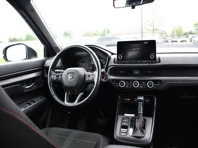 Used 2025 Honda CR-V Sport image 15