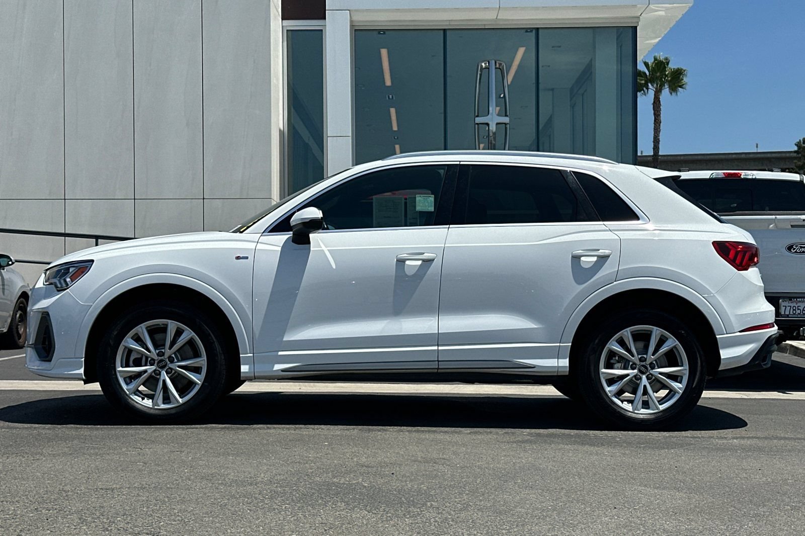 Used 2024 Audi Q3 2.0T Premium AWD/4WD image 6